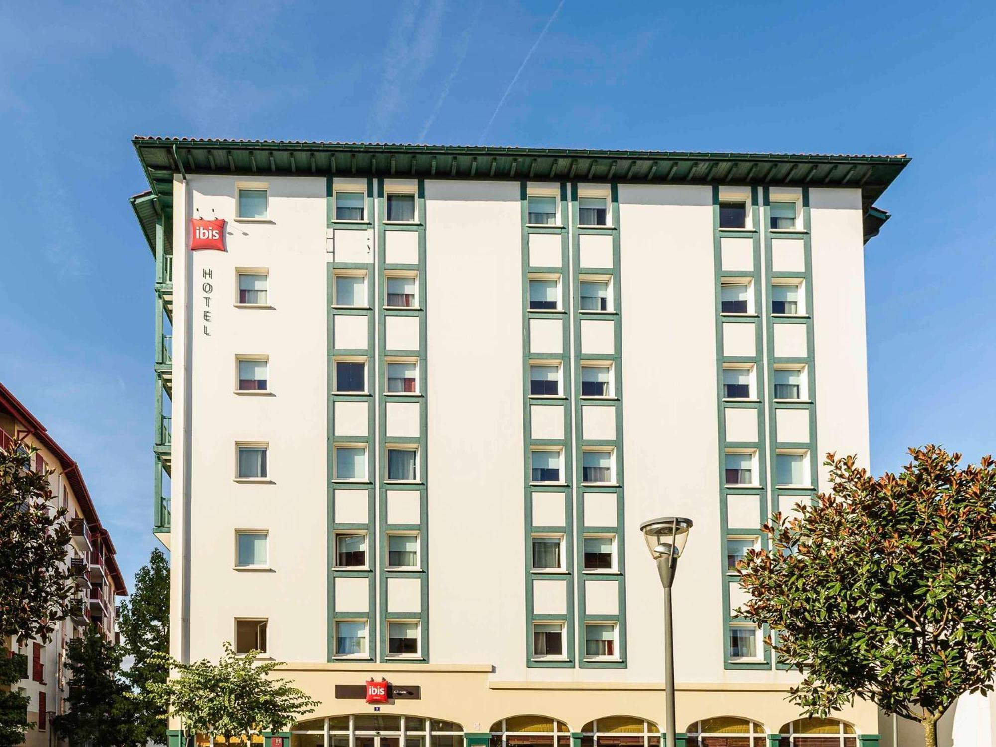 Hotel Ibis Ciboure Saint-Jean-De-Luz Exterior foto